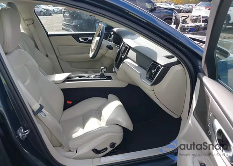 2021 Volvo S60 T5 Inscription from USA, damaged, VIN 7JR102TL0MG118764